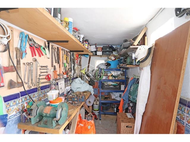 4 Zimmer Villa zu verkaufen in Montroy mit Pool Garage - 210.000 € (Ref: 9921583)