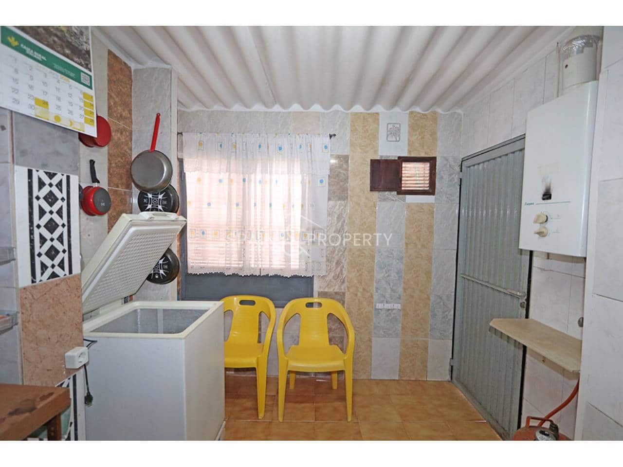3 chambre Villa/Maison à vendre à Montserrat avec piscine garage - 169 000 € (Ref: 9928630)