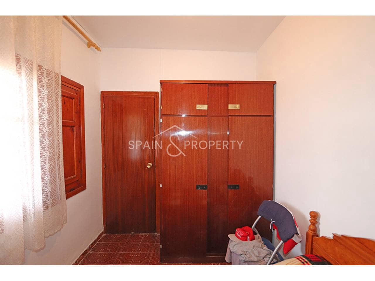 3 chambre Villa/Maison à vendre à Montserrat avec piscine garage - 169 000 € (Ref: 9928630)