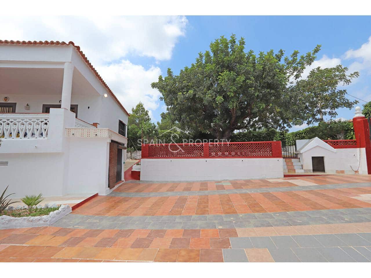 3 chambre Villa/Maison à vendre à Montserrat avec piscine garage - 169 000 € (Ref: 9928630)