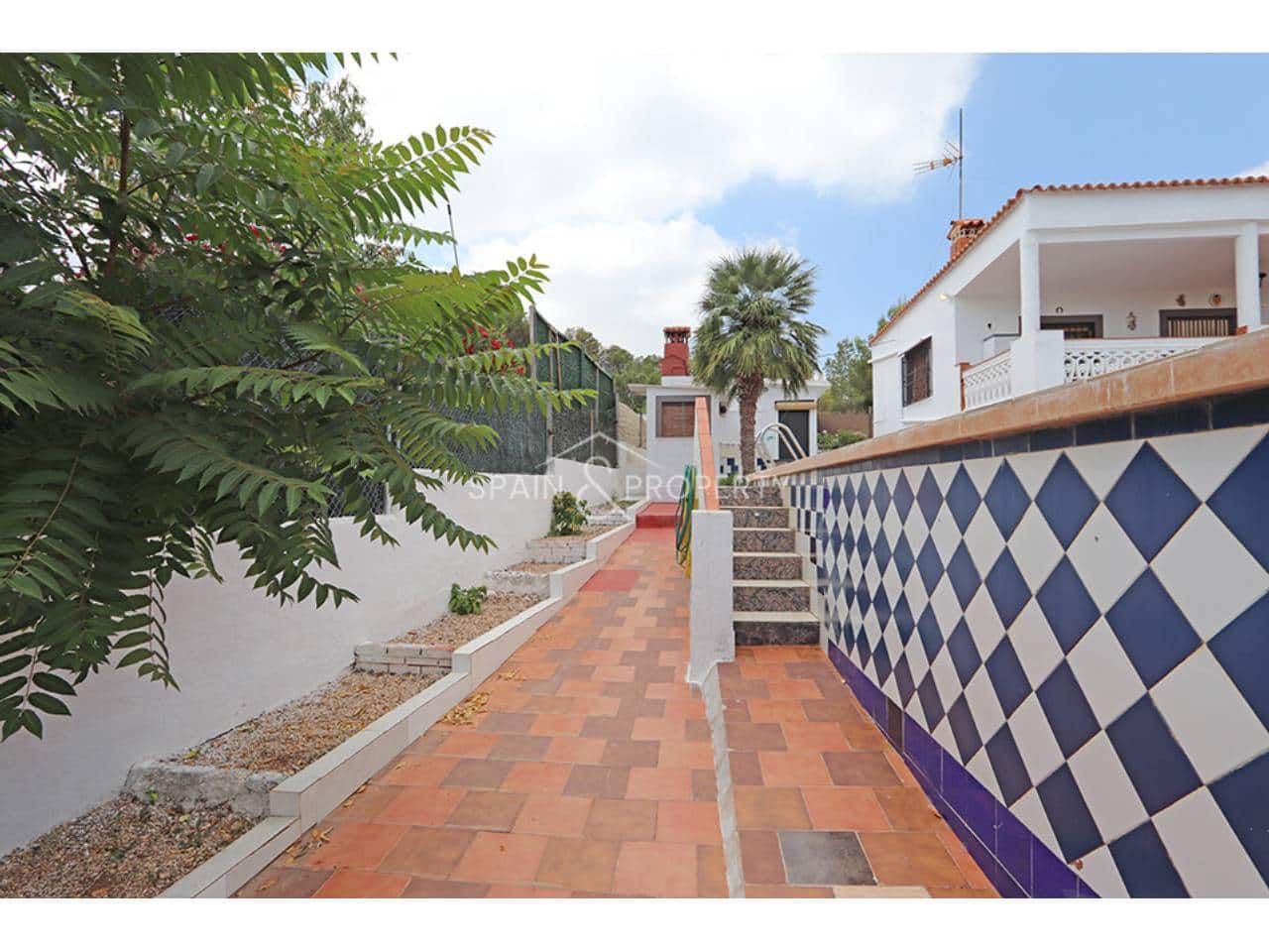 3 chambre Villa/Maison à vendre à Montserrat avec piscine garage - 169 000 € (Ref: 9928630)