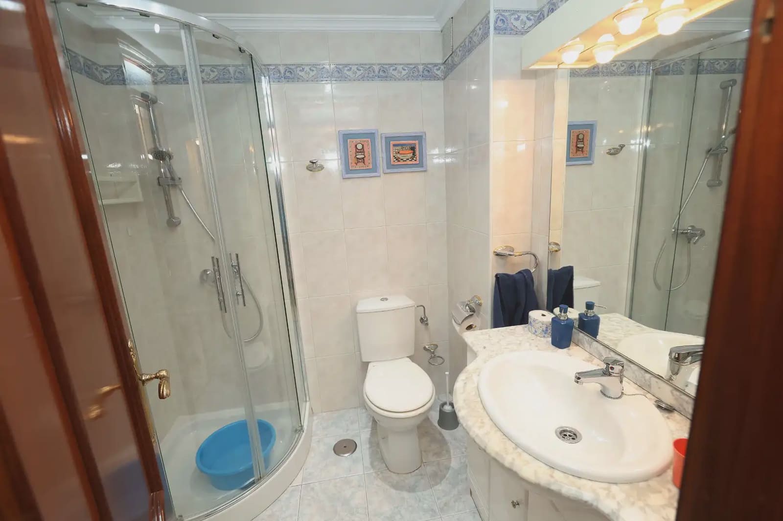 Piso de 4 habitaciones en Sevilla ciudad en venta - 338.001 € (Ref: 10002386)
