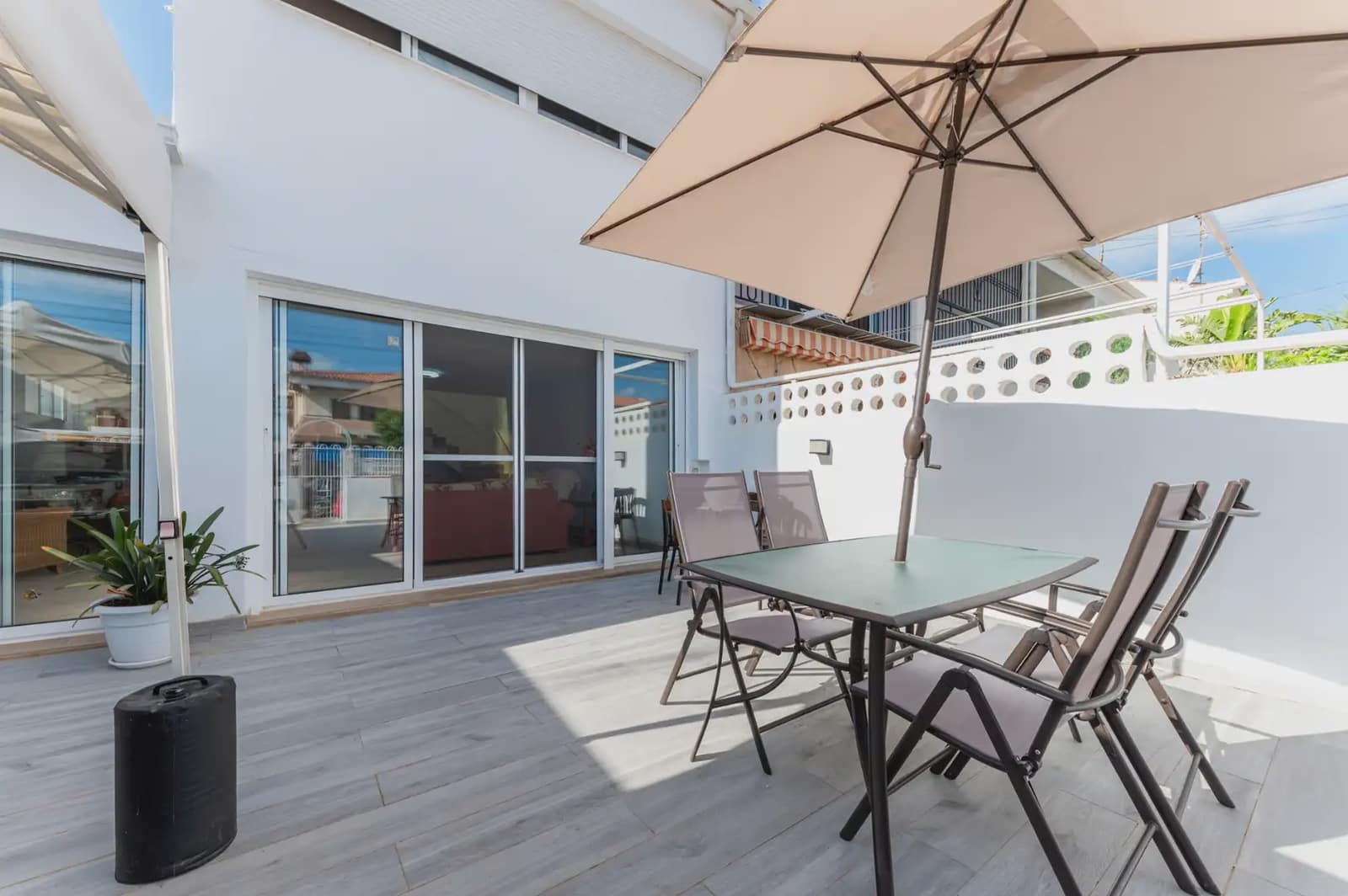 4 bedroom Townhouse for sale in Puerto de Mazarron with garage - € 218,000 (Ref: 10021420)