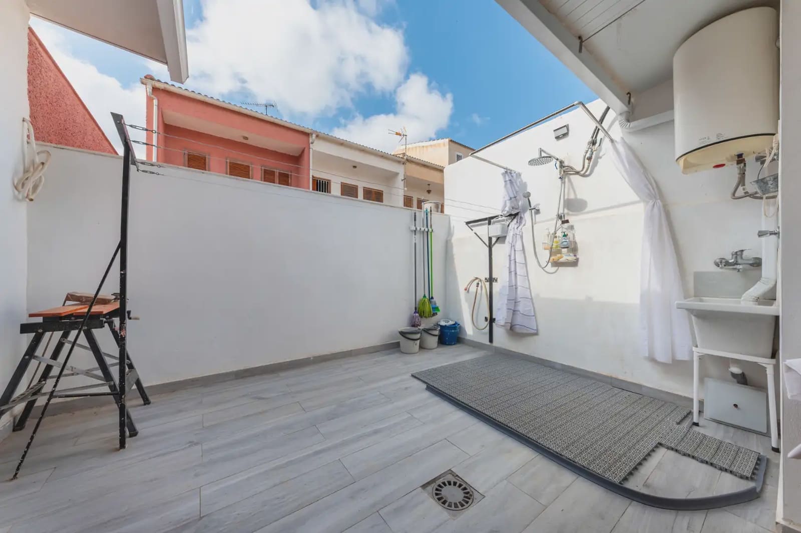 4 bedroom Townhouse for sale in Puerto de Mazarron with garage - € 218,000 (Ref: 10021420)