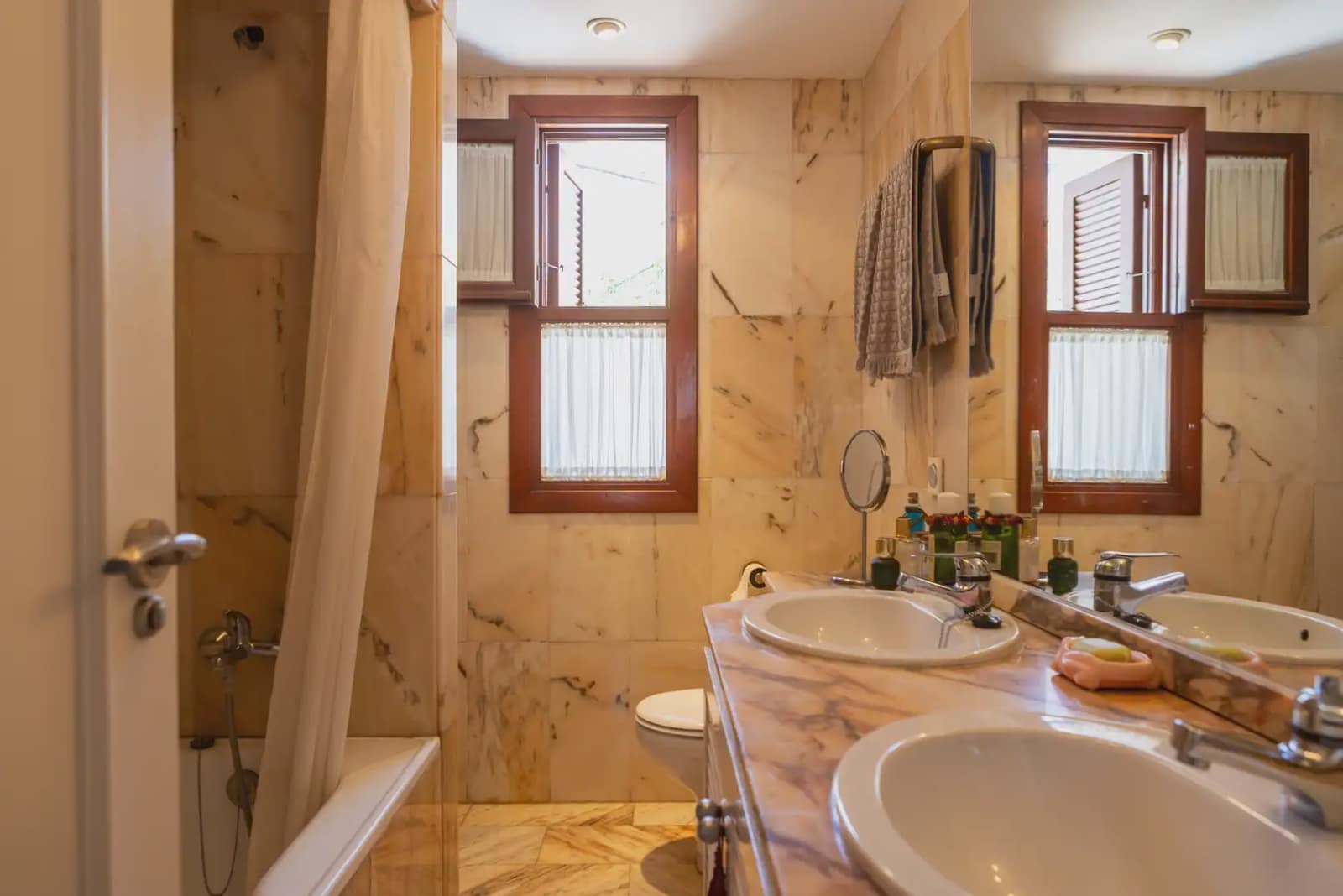 3 quarto Casa em Banda para venda em Bel-Air com piscina garagem - 527 105 € (Ref: 10021421)
