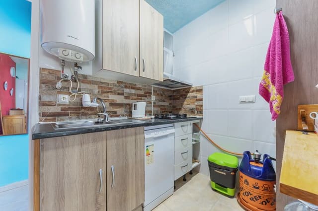 2 sypialnia Mieszkanie na sprzedaż w La Manga del Mar Menor - 79 928 € (Ref: 10021585)