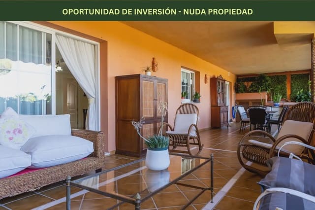 2 bedroom Flat for sale in Santa María, Marbella with pool garage - € 442,808 (Ref: 10023025)