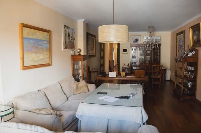 4 sovrum Lägenhet till salu i Huelva stad - 255 000 € (Ref: 10023261)