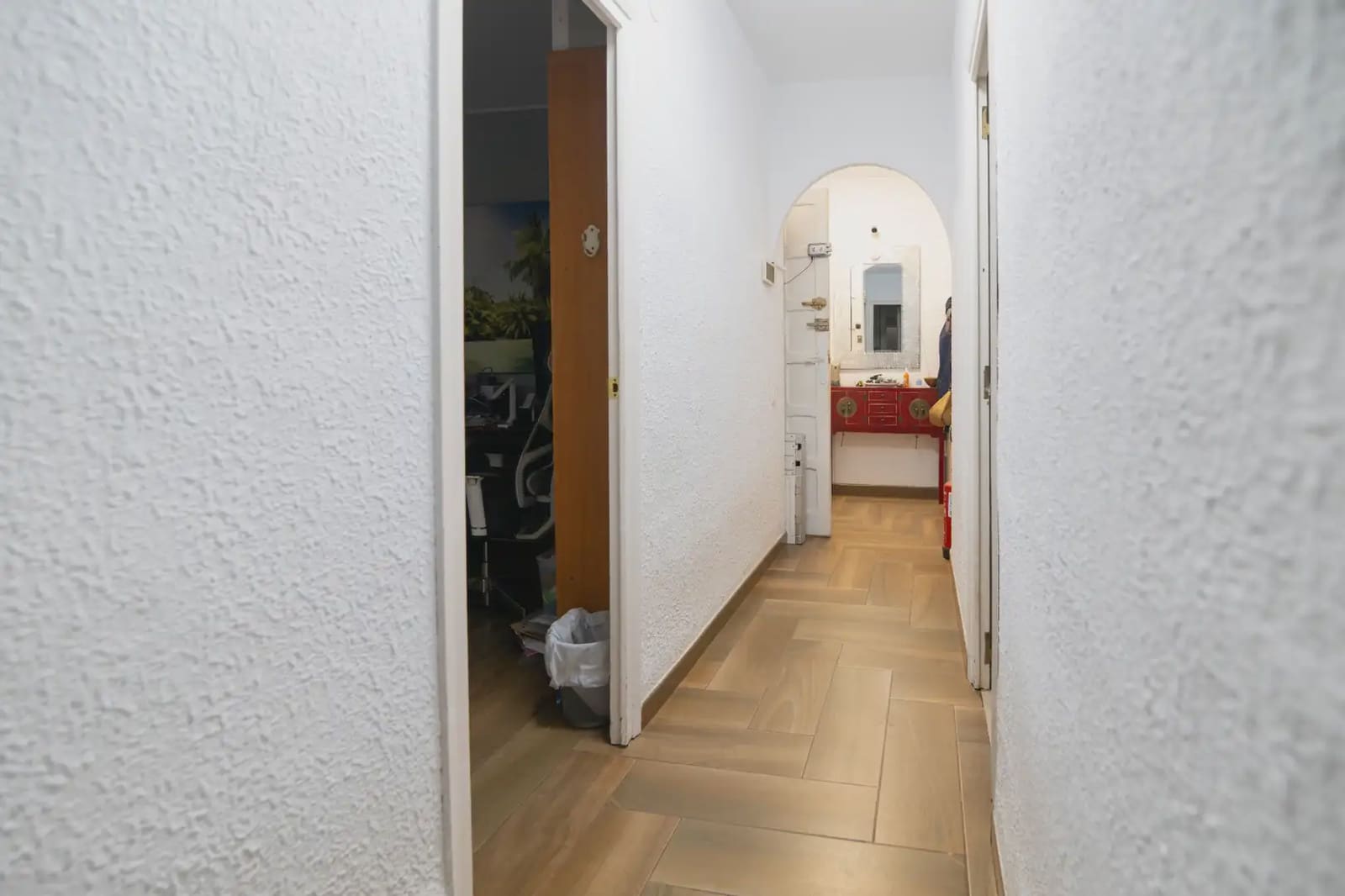 3 makuuhuone Huvila myytävänä paikassa L'Eliana mukana uima-altaan 
autotalli - 335 336 € (Ref: 10031048)