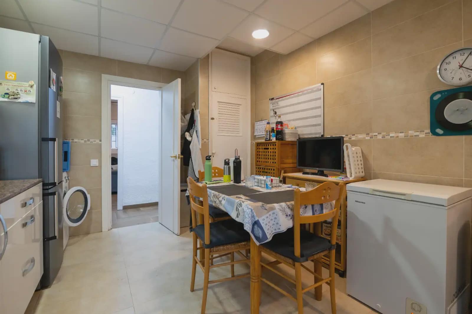 3 makuuhuone Huvila myytävänä paikassa L'Eliana mukana uima-altaan 
autotalli - 335 336 € (Ref: 10031048)