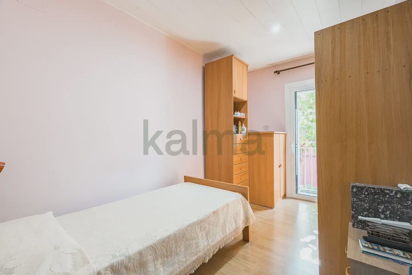 4 bedroom Villa for sale in Vallirana with garage - € 348,647 (Ref: 10031049)