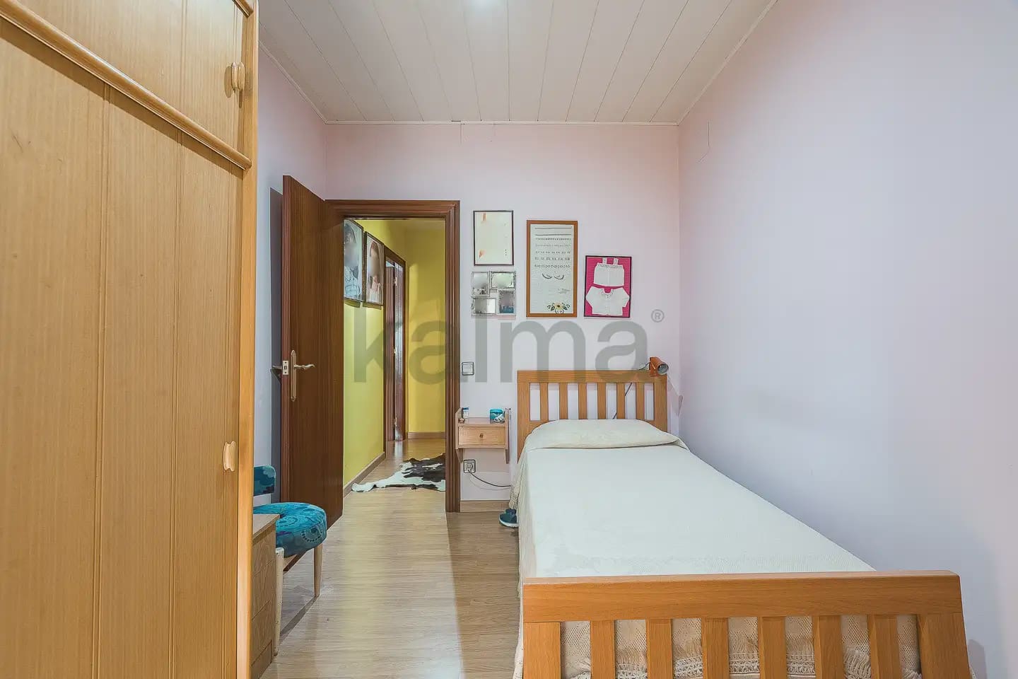 4 bedroom Villa for sale in Vallirana with garage - € 348,647 (Ref: 10031049)