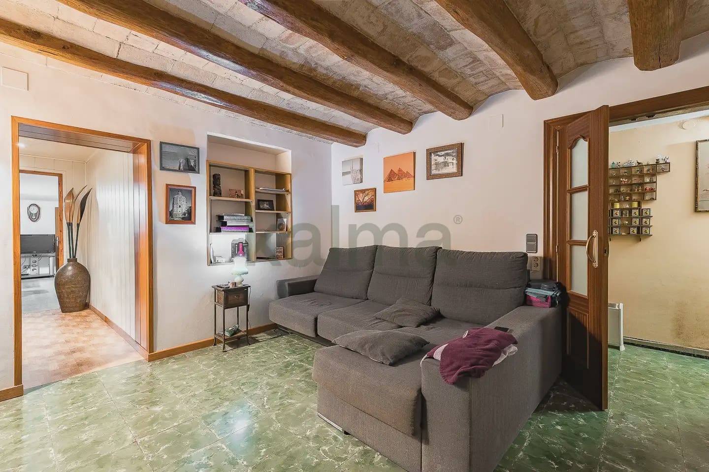 4 bedroom Villa for sale in Vallirana with garage - € 348,647 (Ref: 10031049)