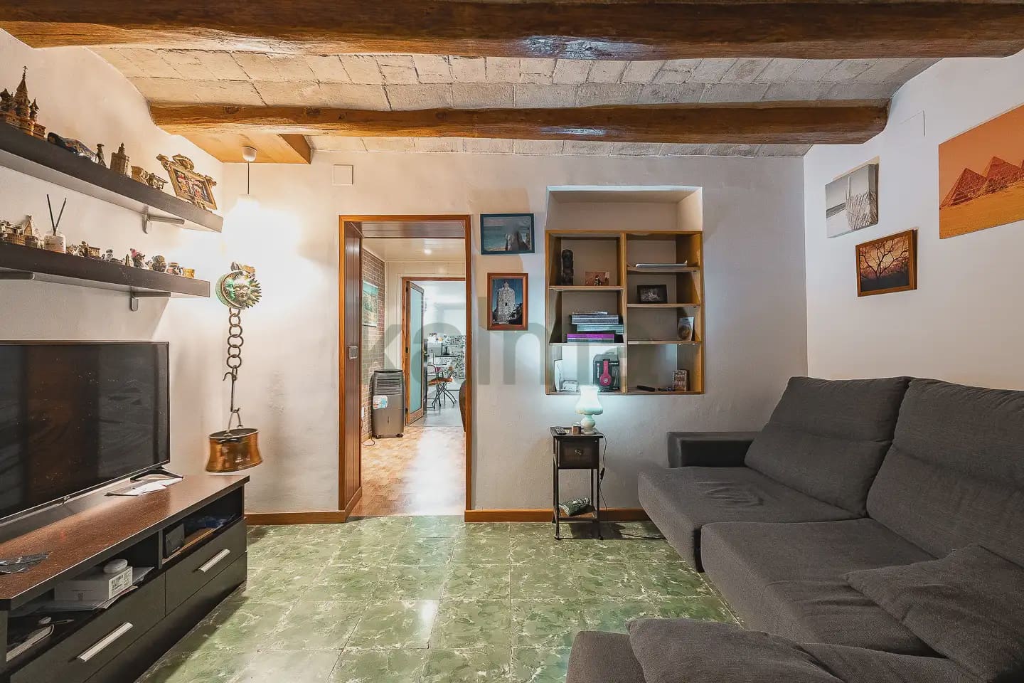 4 bedroom Villa for sale in Vallirana with garage - € 348,647 (Ref: 10031049)