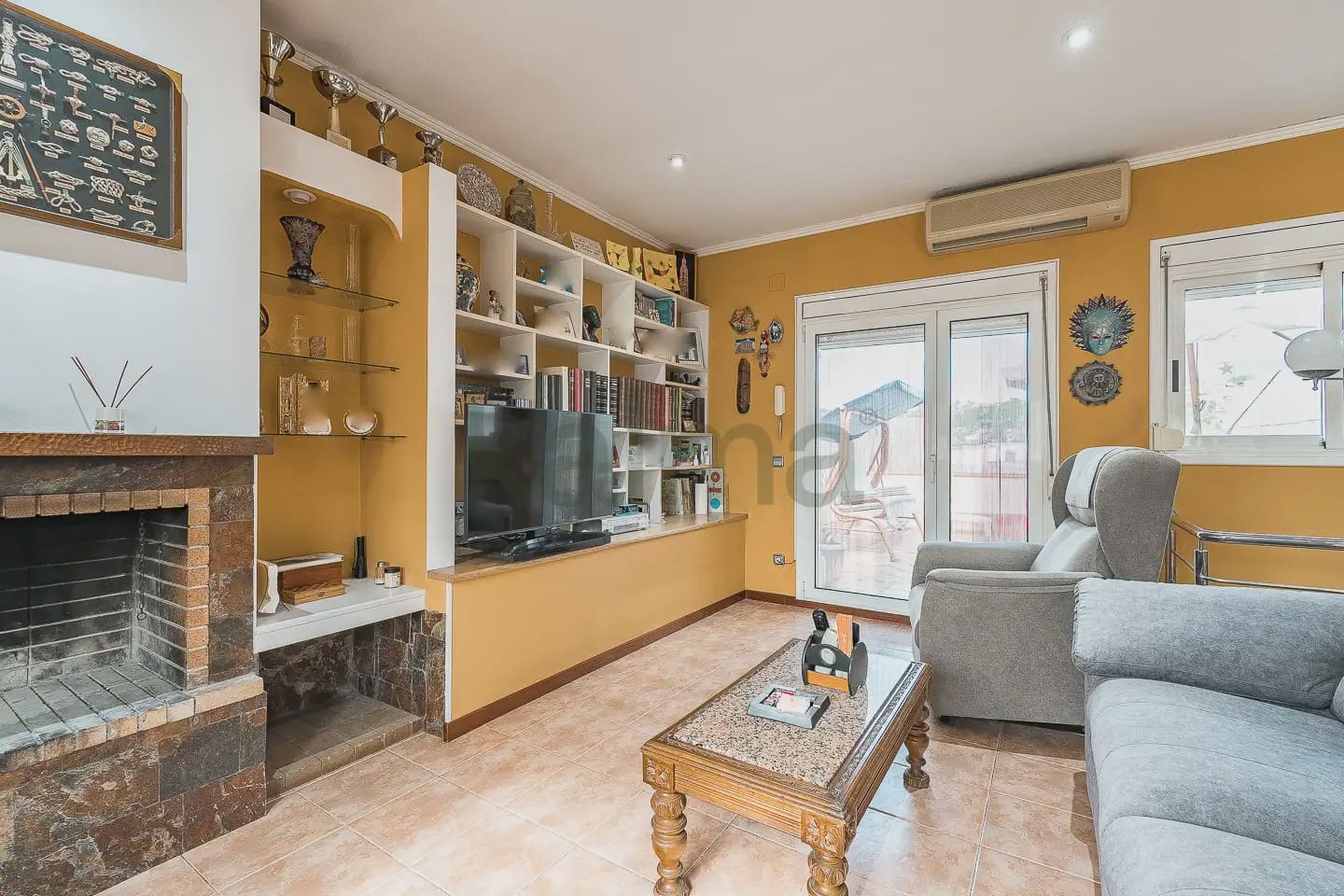 4 bedroom Villa for sale in Vallirana with garage - € 348,647 (Ref: 10031049)