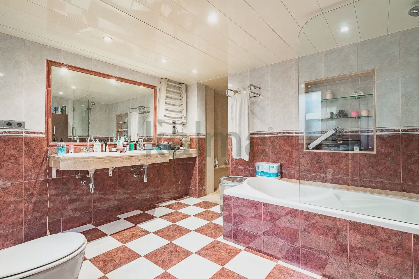 4 bedroom Villa for sale in Vallirana with garage - € 348,647 (Ref: 10031049)