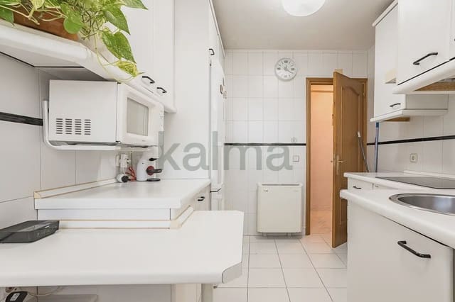 3 soveværelse Lejlighed til salg i Alcalá de Henares - € 150.000 (Ref: 10041765)