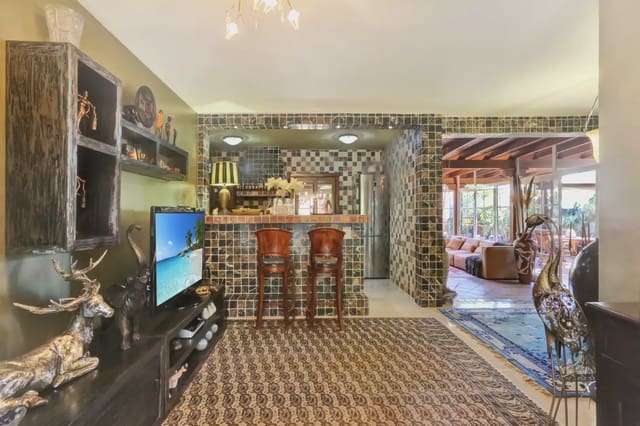 5 chambre Maison de Ville à vendre à Parque Holandés, La Oliva avec piscine garage - 405 080 € (Ref: 10041766)