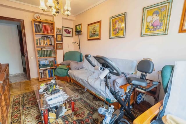 Piso de 3 habitaciones en Langreo en venta - 54.456 € (Ref: 10041914)