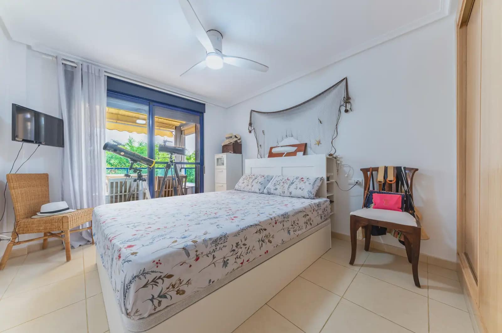 2 sypialnia Mieszkanie na sprzedaż w Denia z basenem garażem - 240 000 € (Ref: 10045665)