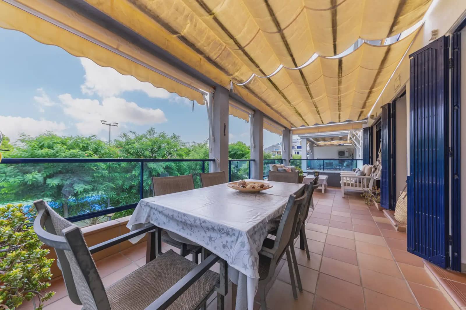 2 sypialnia Mieszkanie na sprzedaż w Denia z basenem garażem - 240 000 € (Ref: 10045665)