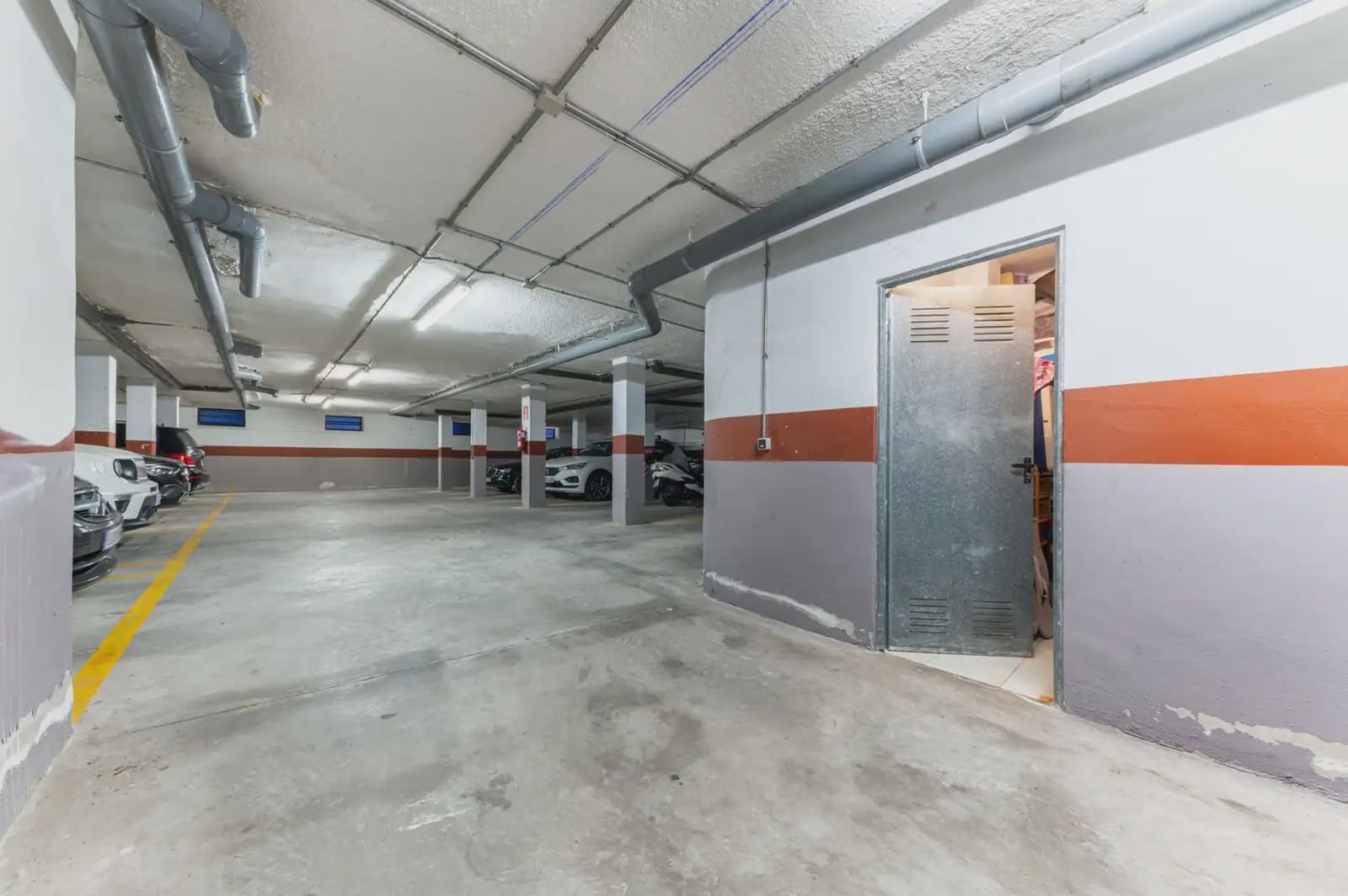 2 sypialnia Mieszkanie na sprzedaż w Denia z basenem garażem - 240 000 € (Ref: 10045665)