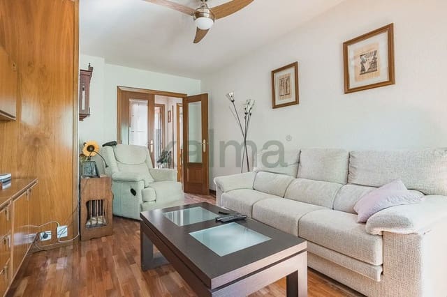 3 sovrum Lägenhet till salu i Pueblo Nuevo, Madrid stad - 214 526 € (Ref: 10046093)