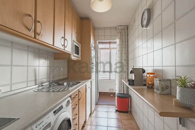 3 sovrum Lägenhet till salu i Pueblo Nuevo, Madrid stad - 214 526 € (Ref: 10046093)
