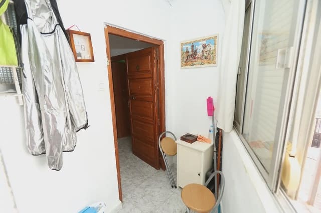 3 bedroom Flat for sale in Tiro de Línea, Santa Genoveva, Seville city - € 88,474 (Ref: 10051947)