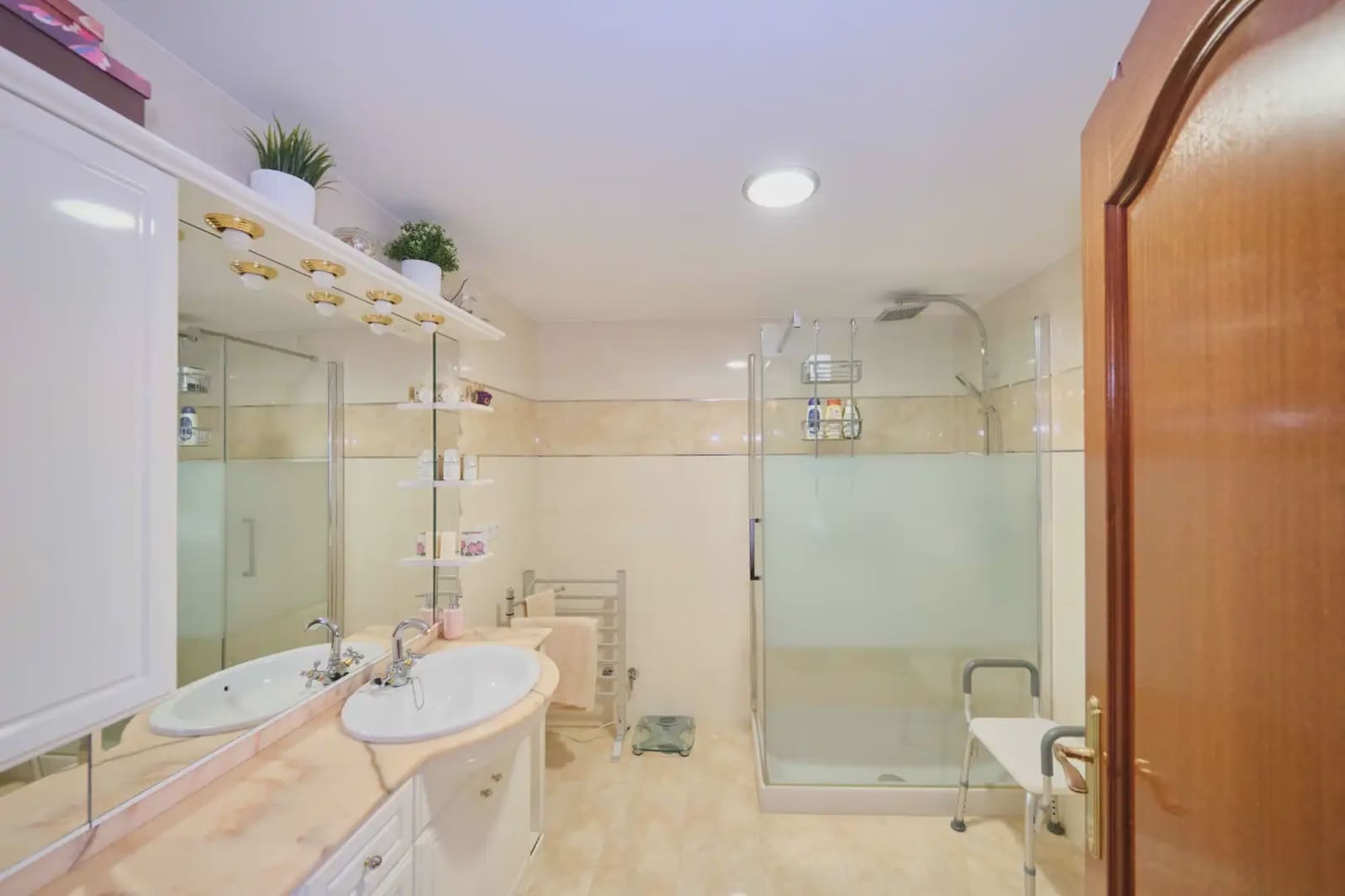Chalet de 7 habitaciones en Ogíjares en venta con piscina garaje - 276.389 € (Ref: 10051948)