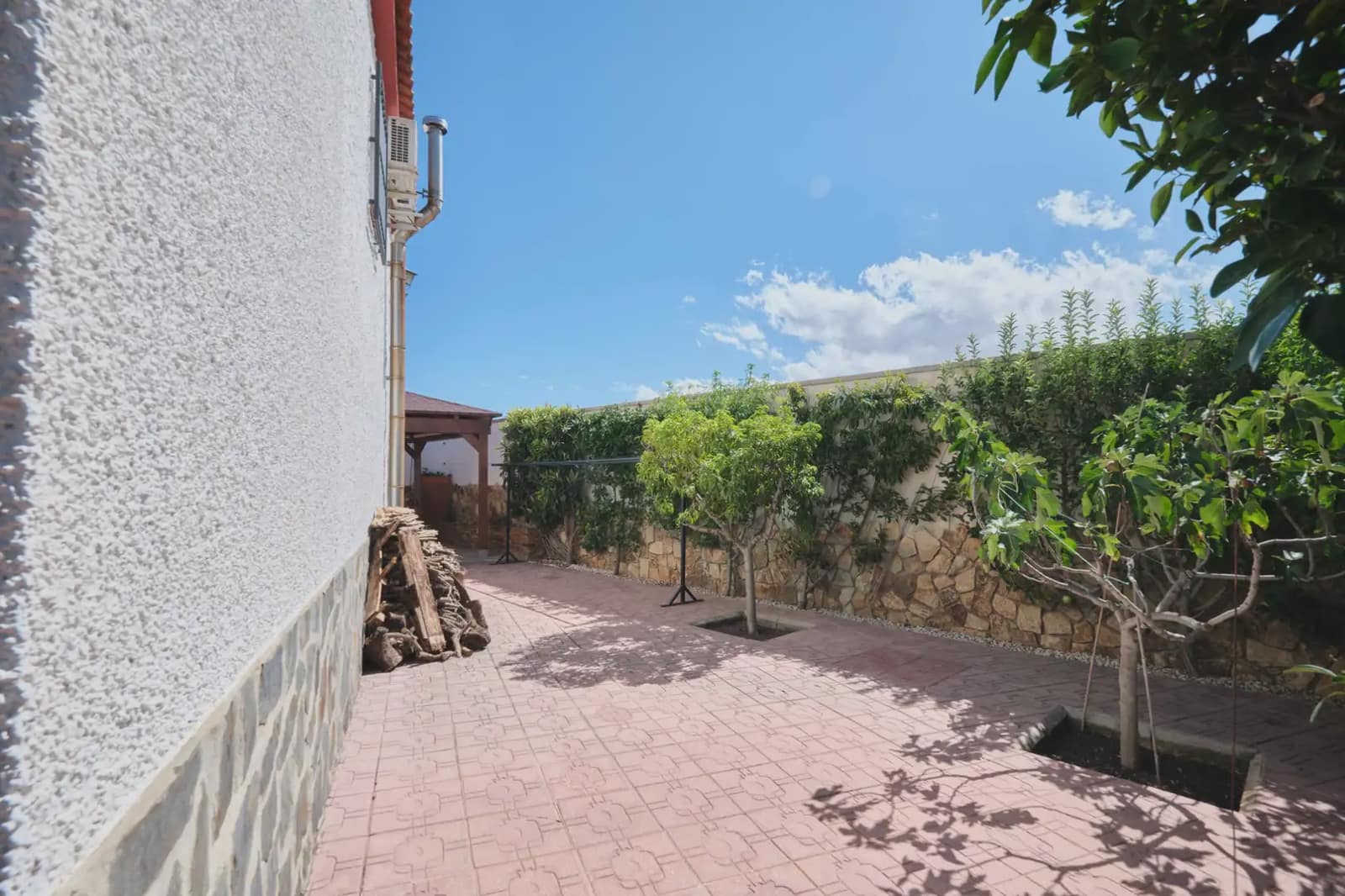 Chalet de 7 habitaciones en Ogíjares en venta con piscina garaje - 276.389 € (Ref: 10051948)