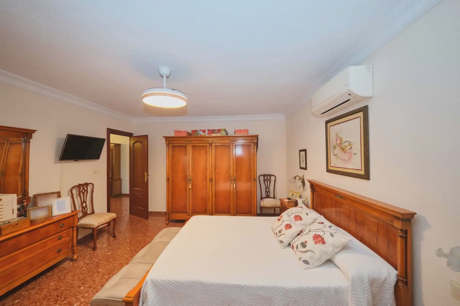 Chalet de 7 habitaciones en Ogíjares en venta con piscina garaje - 276.389 € (Ref: 10051948)