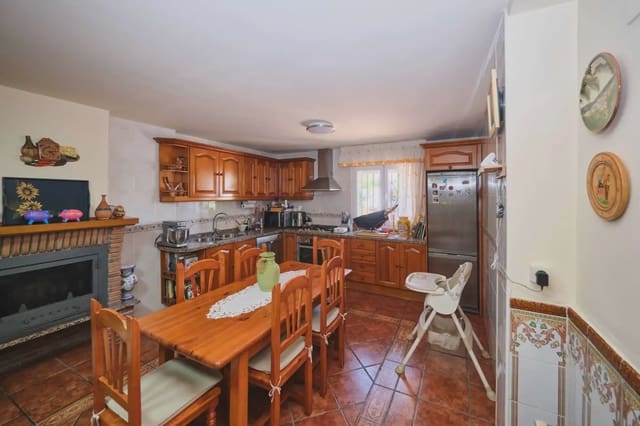 7 slaapkamer Villa te koop in Ogíjares met zwembad garage - € 276.389 (Ref: 10051948)