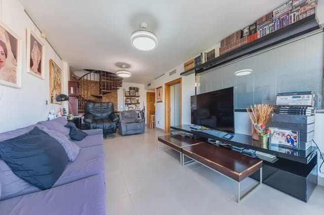 5 soveværelse Lejlighed til salg i Espinardo, Murcia by med garage - € 244.460 (Ref: 10051949)