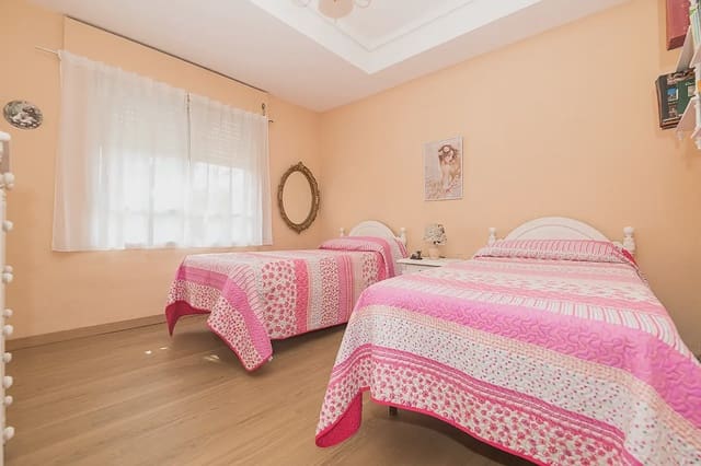 3 sovrum Lägenhet till salu i Astilleros - La Paz - Loreto, Cádiz stad - 235 186 € (Ref: 10052029)