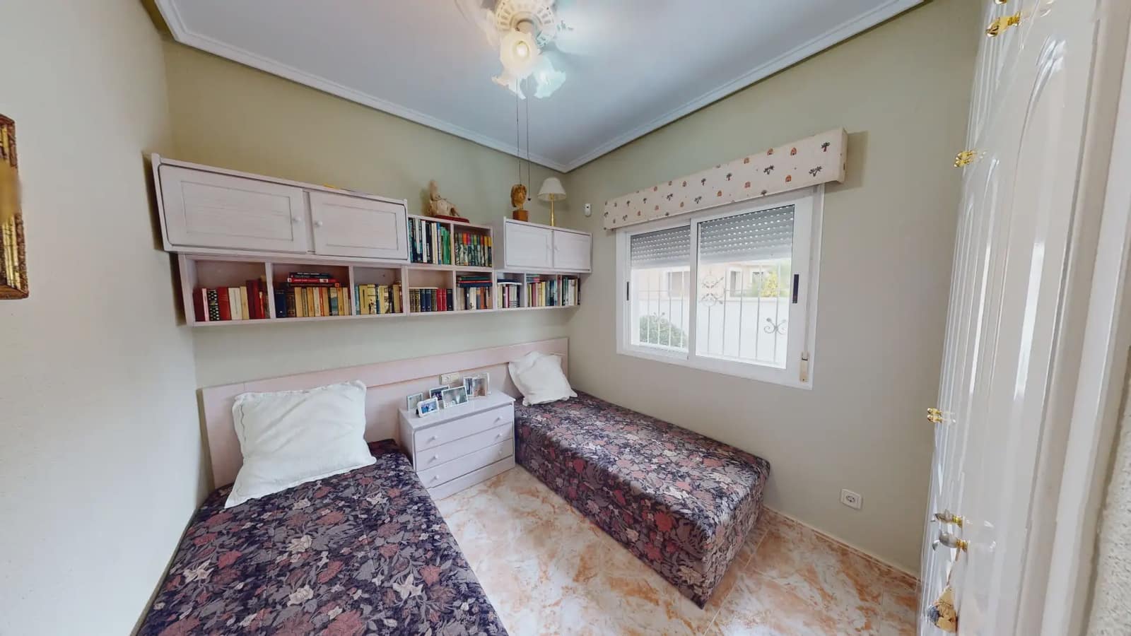 Pareado de 3 habitaciones en Rojales en venta con piscina garaje - 309.900 € (Ref: 10060806)