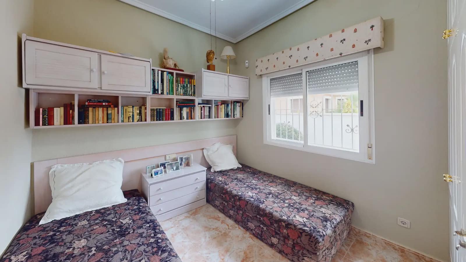 Pareado de 3 habitaciones en Rojales en venta con piscina garaje - 309.900 € (Ref: 10060806)