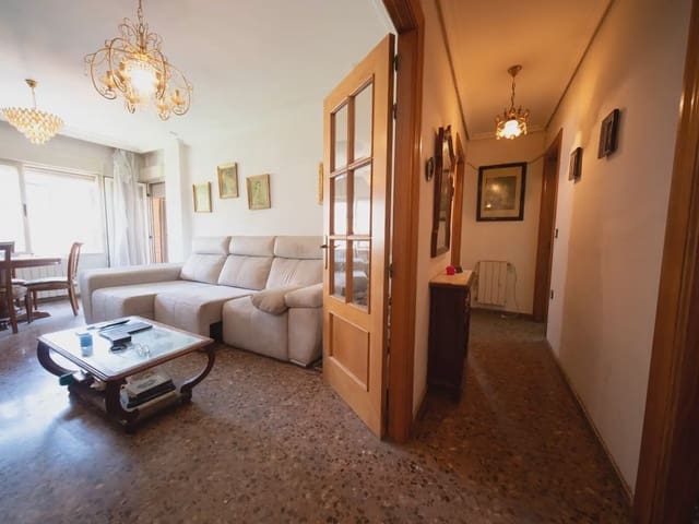 3 soveværelse Lejlighed til salg i Hospital, Albacete by - € 127.710 (Ref: 10062697)
