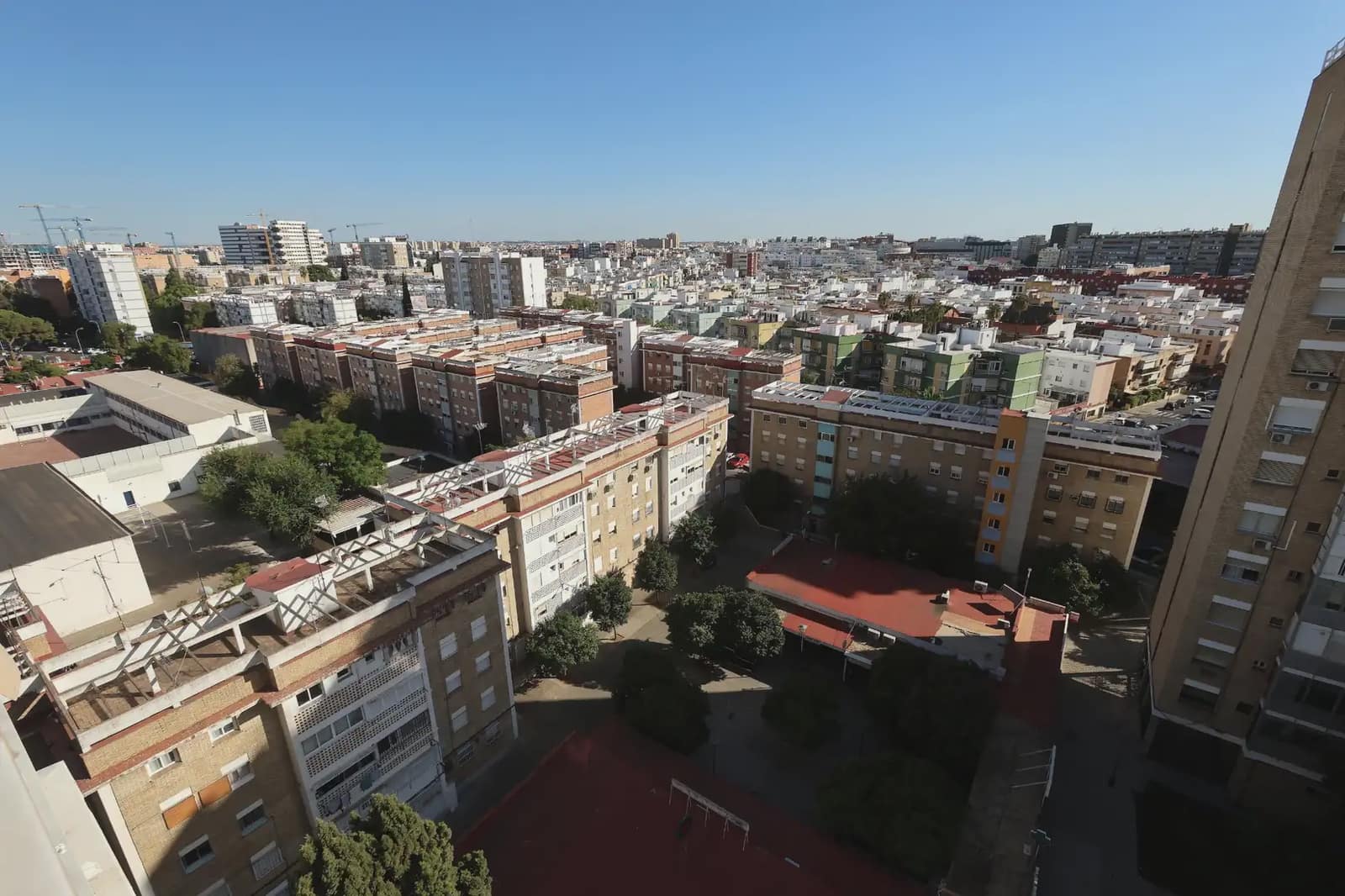 Piso de 4 habitaciones en Sevilla ciudad en venta - 307.587 € (Ref: 10081641)