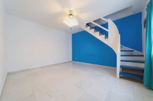 Piso de 4 habitaciones en Arrecife en venta - 325.000 € (Ref: 10081642)