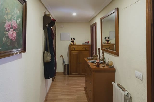 3 chambre Appartement à vendre à San Roque - Ronda Norte, Badajoz ville avec garage - 171 748 € (Ref: 10084925)