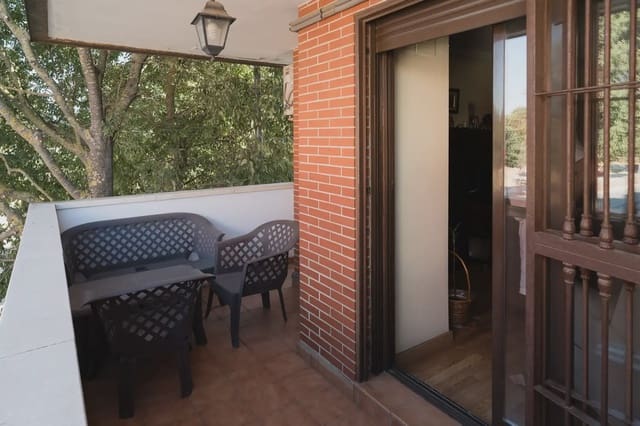 3 chambre Appartement à vendre à San Roque - Ronda Norte, Badajoz ville avec garage - 171 748 € (Ref: 10084925)