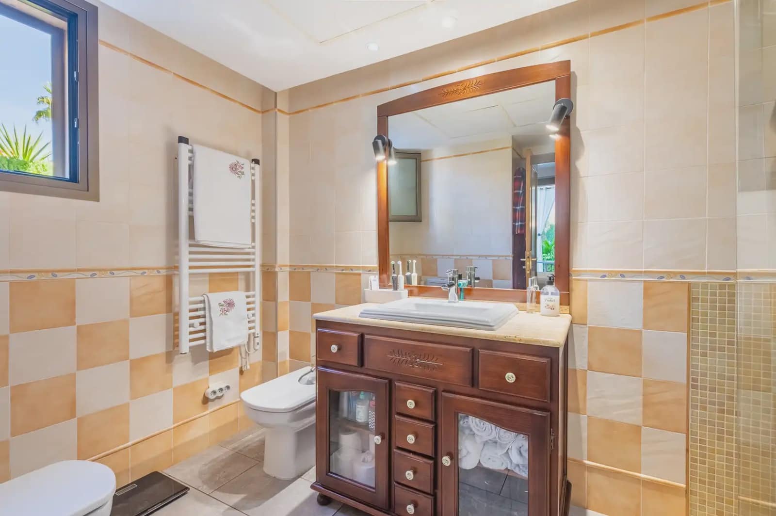 1 sovrum Lägenhet till salu i Llucmajor med pool garage - 215 128 € (Ref: 10094856)