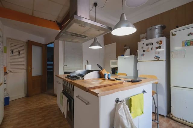 Piso de 4 habitaciones en Xirivella en venta - 82.836 € (Ref: 10095358)