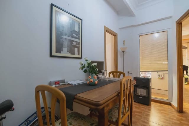 Piso de 4 habitaciones en Xirivella en venta - 82.836 € (Ref: 10095358)