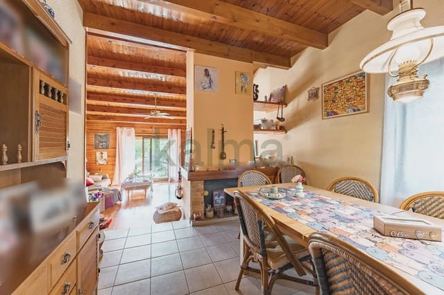 3 camera da letto Villa in vendita in Canovelles con piscina garage - 470.000 € (Rif: 10099047)