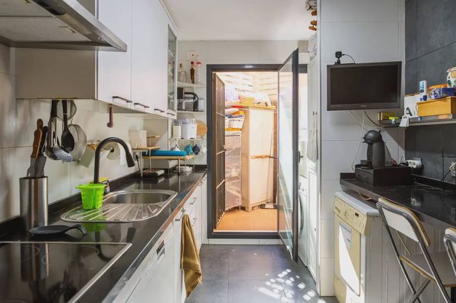 2 soveværelse Lejlighed til salg i Torremolinos med garage - € 221.968 (Ref: 10118189)