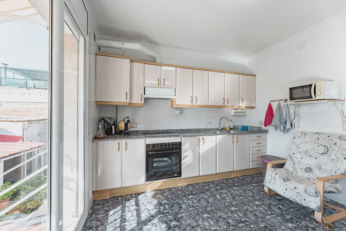 4 soveværelse Rækkehus til salg i Sabadell med garage - € 178.484 (Ref: 10118190)