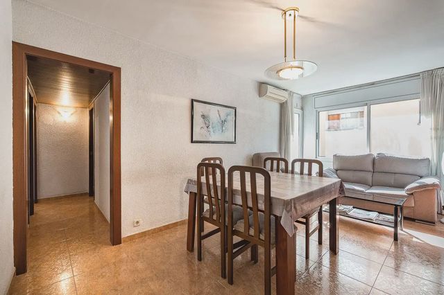 3 quarto Apartamento para venda em Mollet del Vallès com garagem - 132 155 € (Ref: 10120397)