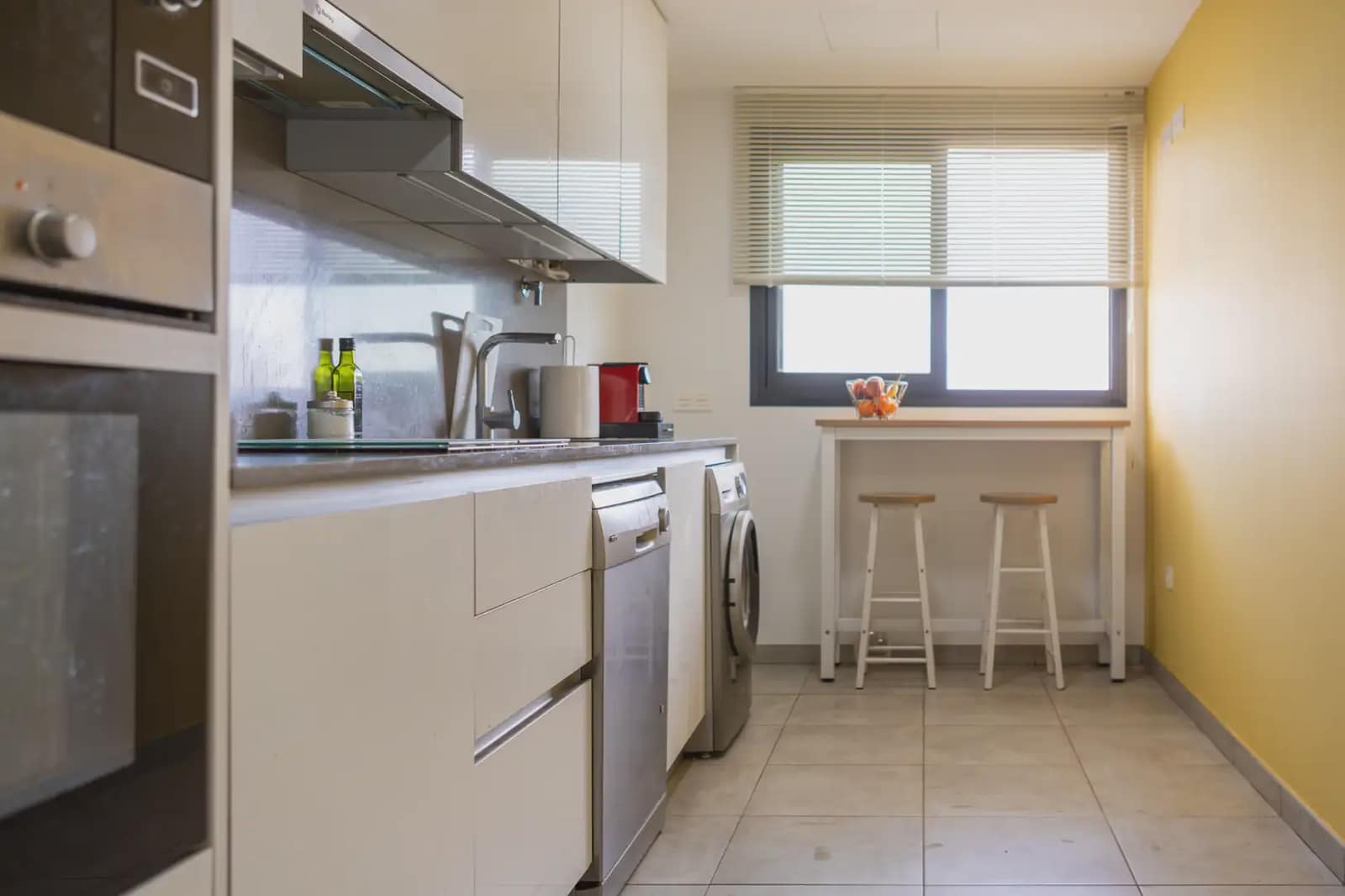 2 bedroom Flat for sale in Velez-Malaga with pool garage - € 230,000 (Ref: 10130215)